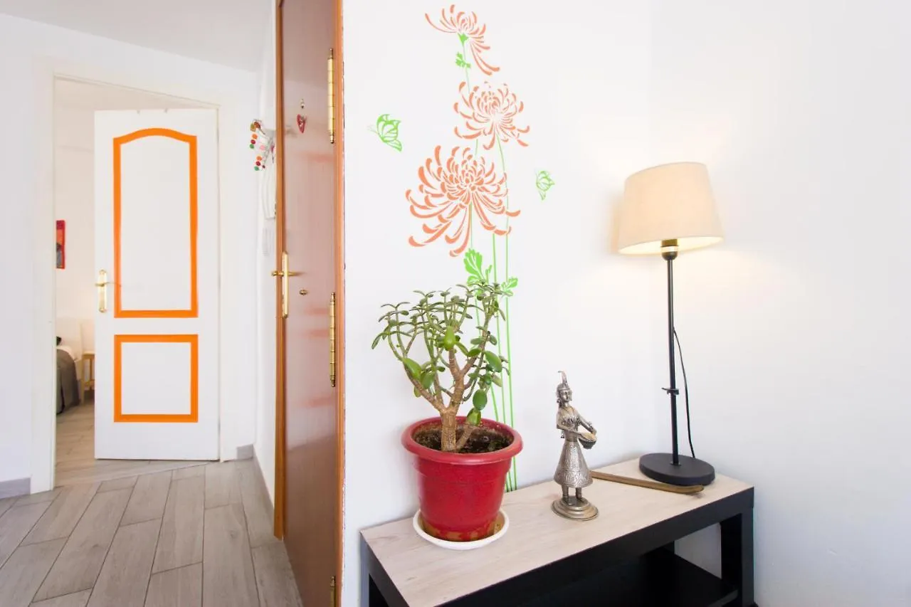 Bollywood Style Apartment Malaga Spain
