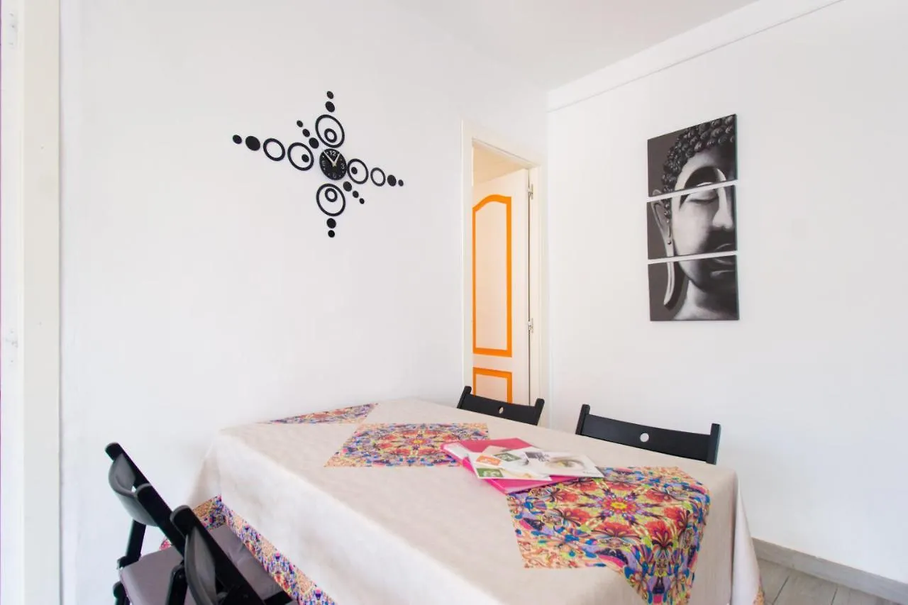 Bollywood Style Apartment Malaga Spain